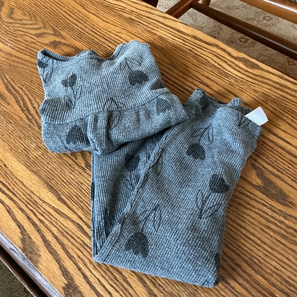 Carter’s 2-Piece Floral Thermal Set in Gray Combo Sz 24 months EUC - Picture 8 of 8